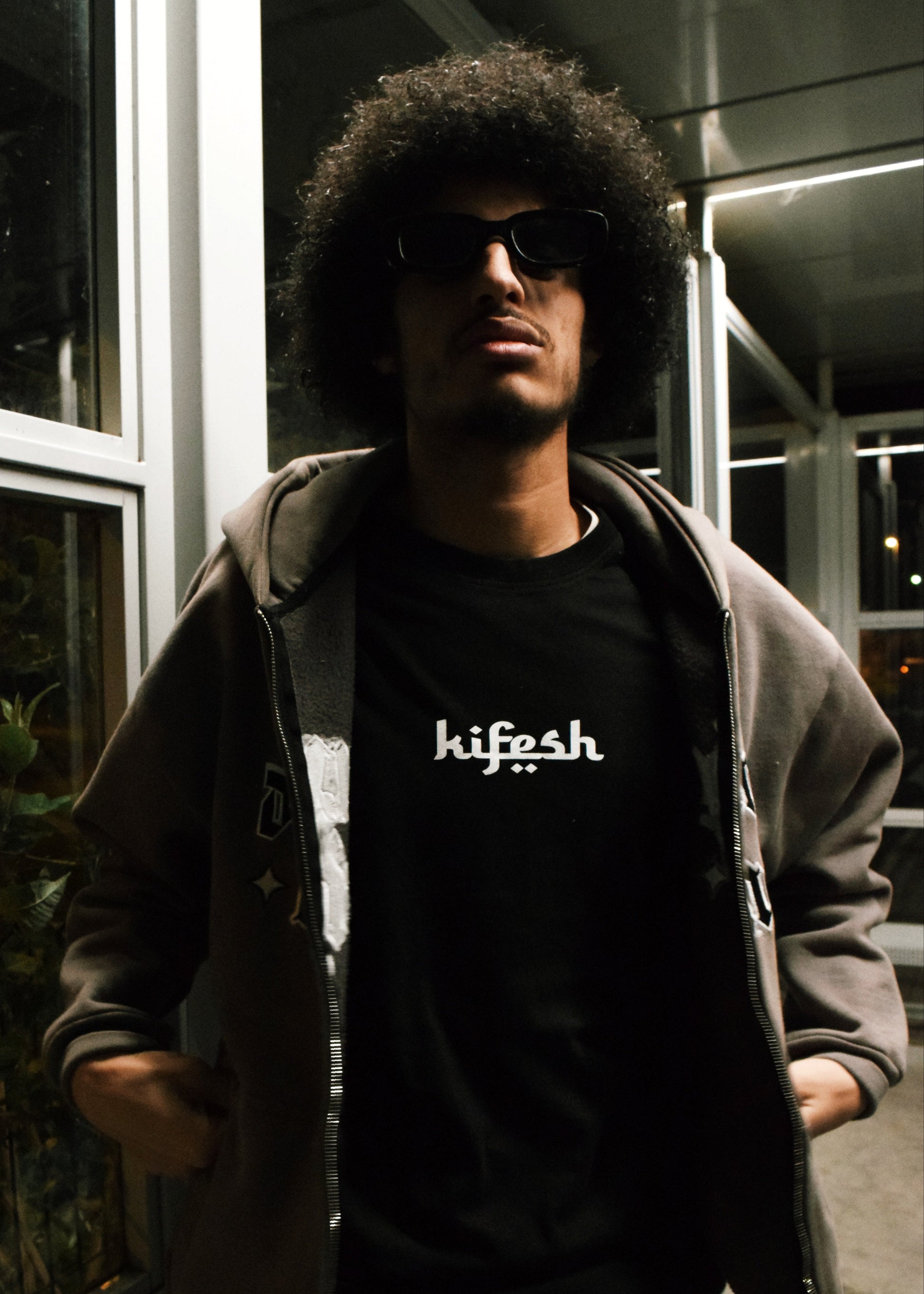 Kifesh simple logo tee (oversized fit)