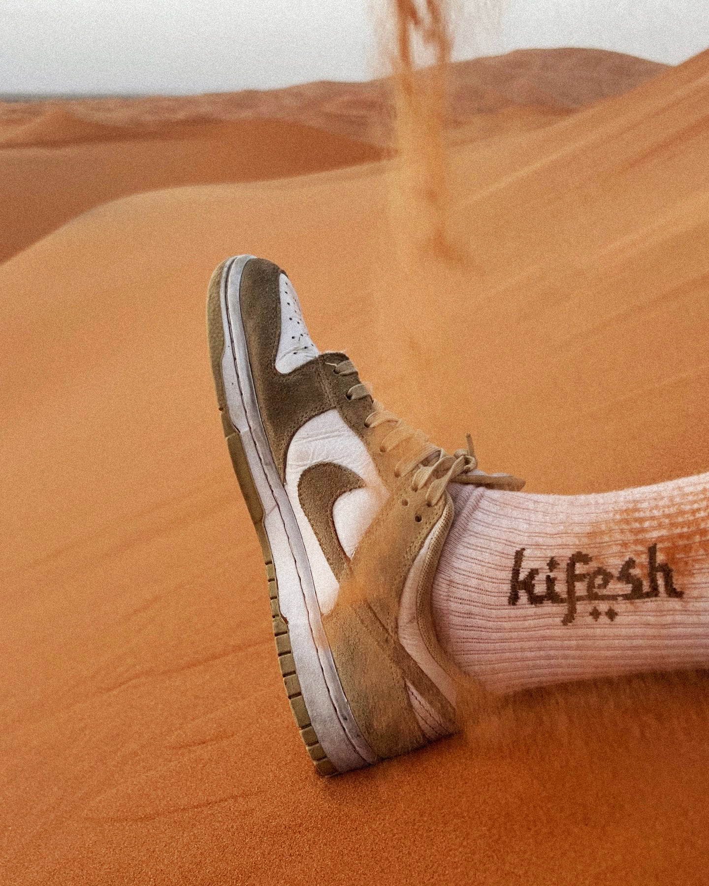 Kifesh logo socks white